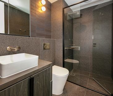 Modern Living in the Heart of Bentleigh - Photo 1