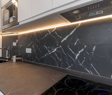 Double room with private bathroom in Tetuan - Photo 2