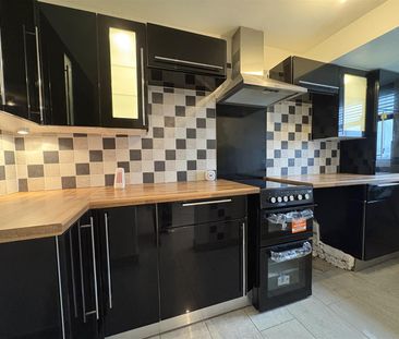 To Let 1 Bed House Prince Of Wales Court, Buckley £650 pcm - Photo 1