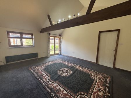 Church Road, Norwich, Bacton - Photo 2