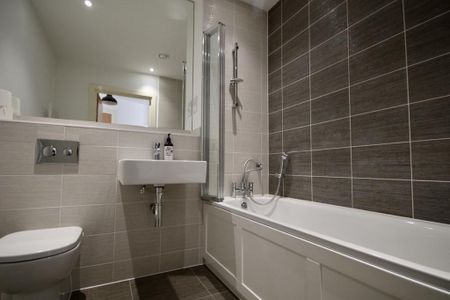 2 bedroom apartment to rent - Photo 4