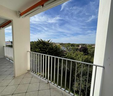 Location Appartement 3 pièces 73m² LA ROCHELLE 17000 - Photo 5