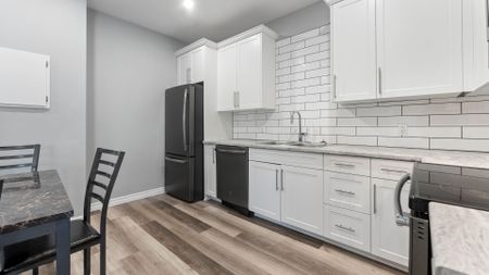 For Lease - 140 Superior Street, Brantford, Ontario - Photo 5