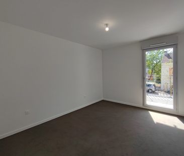 Location Appartement 3 pièces 66m² LIVRY GARGAN 93190 - Photo 1