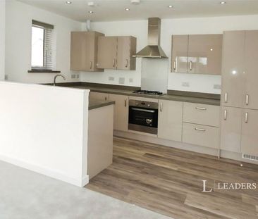 2 bedroom apartment to rent St Johns Close, Peterborough, PE3 - Photo 6