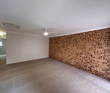 Home For Rent - Photo 6