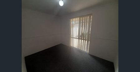 The Perfect Blend of Space, Comfort & Convenience - Photo 3