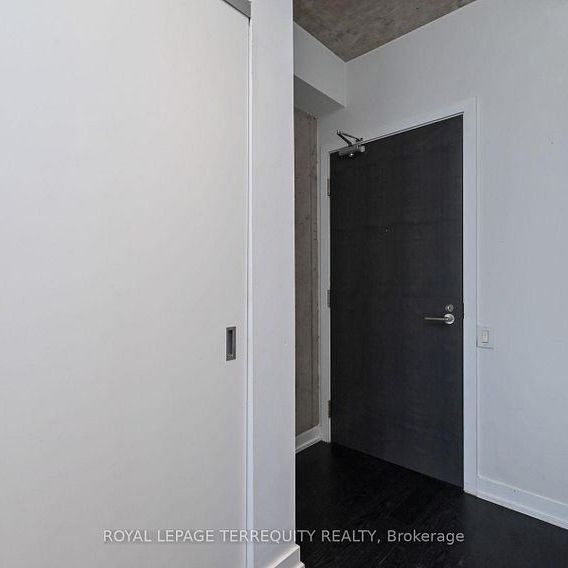 11 Charlotte Street condo — Toronto, ON (1-Bedroom) - 1 Bedroom - Photo 1