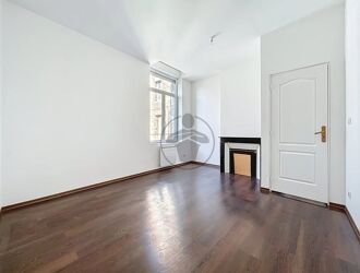 Location Appartement 3 pièces 80 m2 à Saint-Quentin - Photo 3