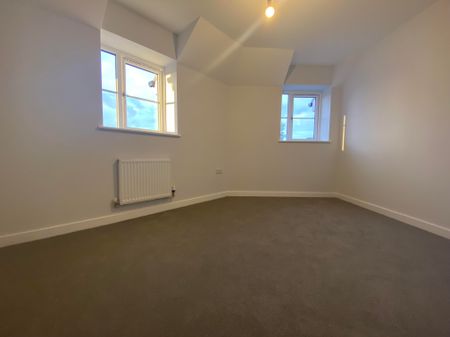 Buckingham Close, Thetford, Carbrooke - Photo 5