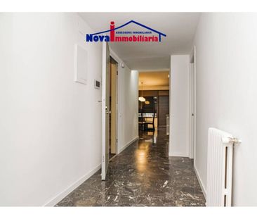 Piso de alquiler en Calle Mare de Deu de Montserrat, Centre - Estació - Photo 2