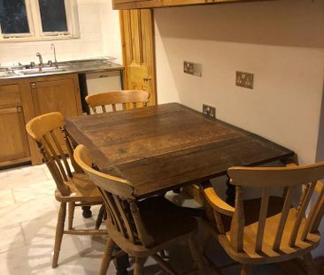 3 bedroom semi-detached house to rent - Photo 4