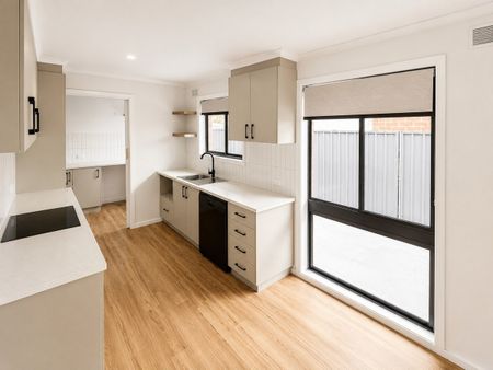Renovated Unit in Central Shepparton - Photo 4