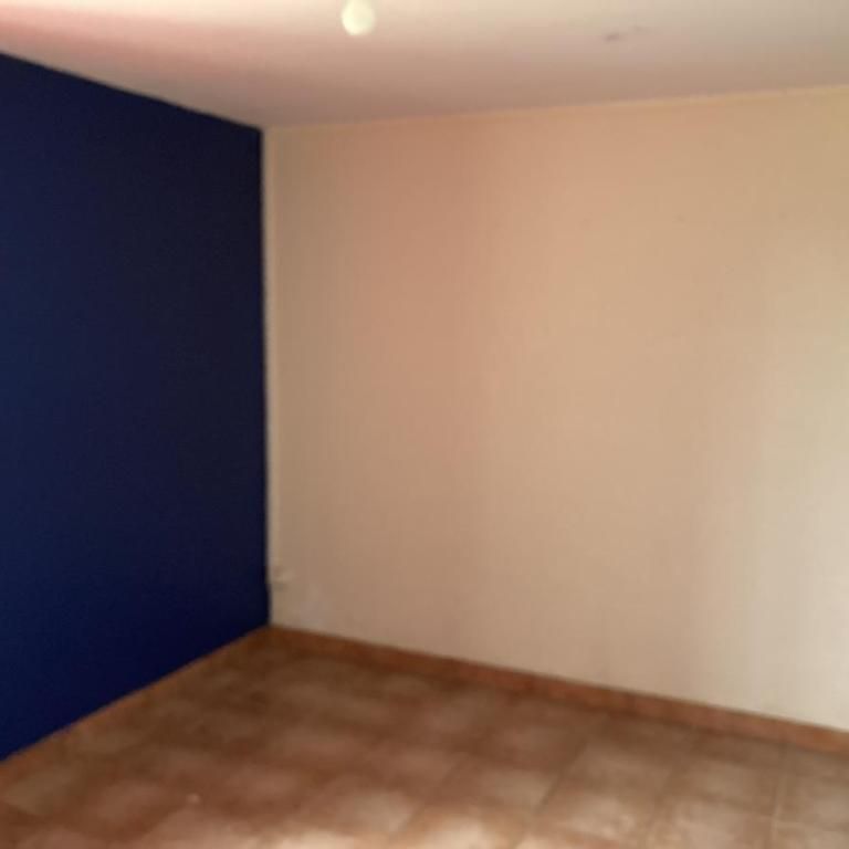 Location maison à ST REMY CHAUSSEE - Photo 1