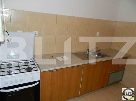 1 camera, 44 mp, imobil nou, mobilat modern, parcare, zona strazii Fagului - Fotografie 5