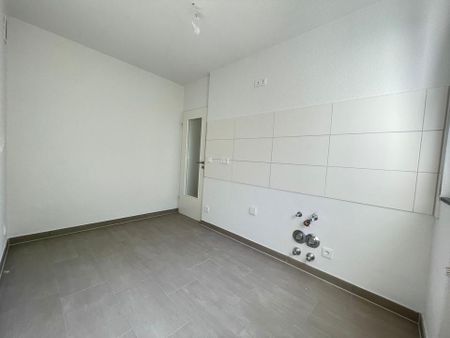 *Balkonwohnung*Erstbezug nach Sanierung*Broich* - Foto 5