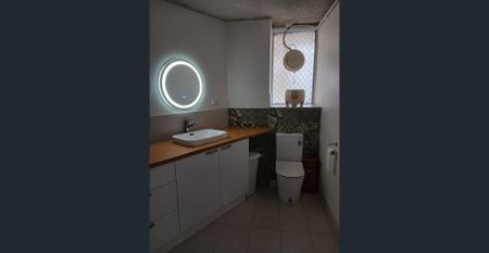 Furnished, short term, convenient - Photo 4