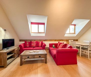 The Oak Room Apartment, North East Farm, Eltisley - Photo 3