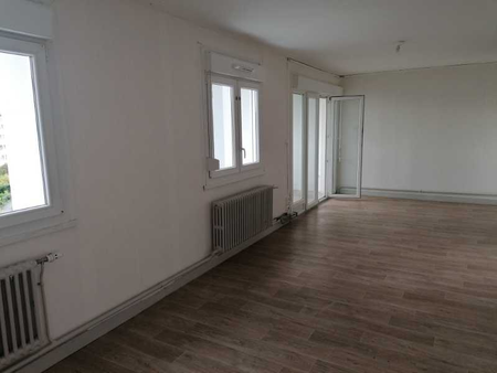 Location : Appartement 4 pièces 65 m2 – BETHONCOURT - Photo 5