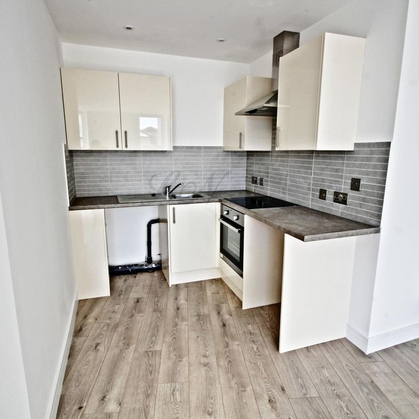 Market Place, Basingstoke, RG21 - Photo 1