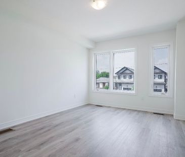 For Lease - 38 Reid Avenue, Hamilton, Ontario - Photo 4