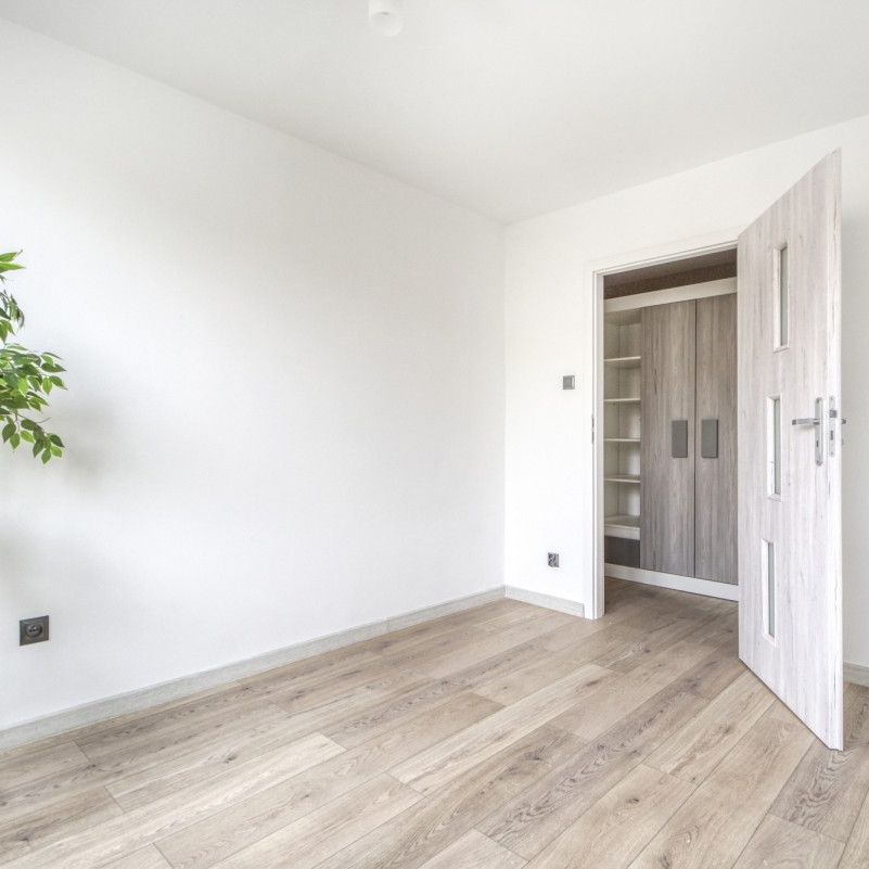 TAK dla ZWIERZĄT, 3 oddzielne pok, widna kuchnia - Фото 1