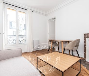 Rue Mathurin Régnier, - Photo 2