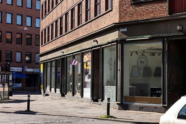 Djäknegatan 1 - Photo 1