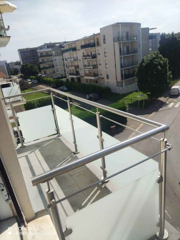 3 pièces - 65 m² - 3ème étage - Colocation non autorisée - Photo 5