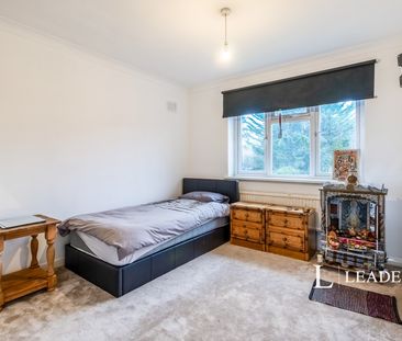 5 bedroom house to rent Ruden Way, Epsom, Surrey, KT17 - Photo 6