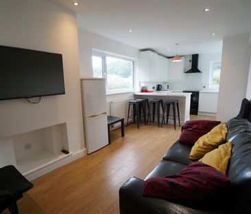 8 Deiniol Road - Photo 1