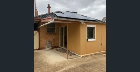 Great Family Home South Shepparton - Photo 4