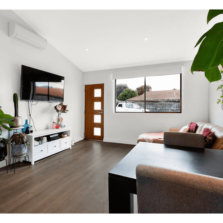 Modern Comfort in a Prime Carrum Location - Photo 1