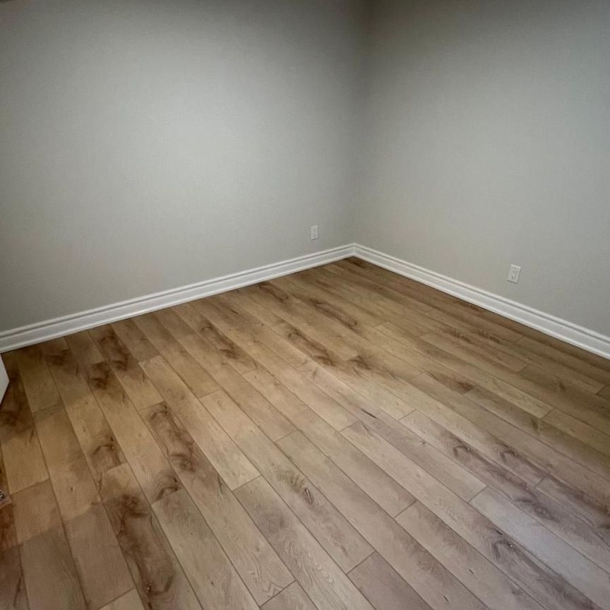 For Lease - 989 McBride Avenue Unit# BASEMENT, Mississauga, Ontario - Photo 1