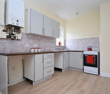 Hawthorne Terrace, Ossett - Photo 3