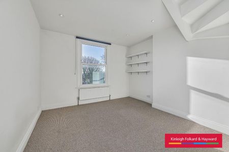 4 bedroom flat to rent - Photo 4