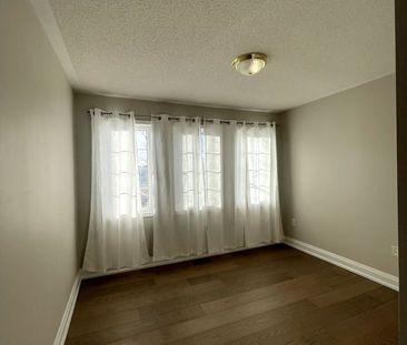 Detached Home For Lease | E8096904 - Photo 3