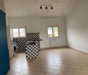 Location Appartement 3 pièces 73m² CENON 33150 - Photo 1
