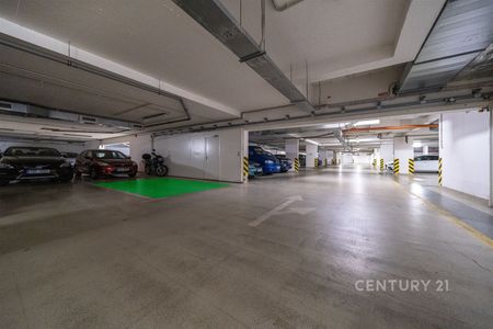 Pronájem bytu 2+kk 53 m², Heinemannova 2697, Praha - Photo 2