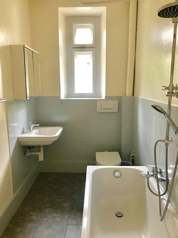 Alpes 2, Neuchâtel - Photo 2