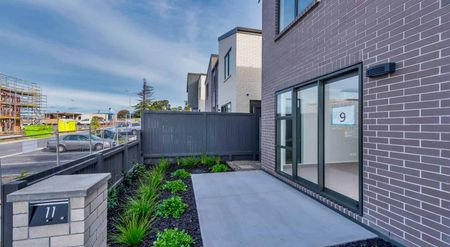 11 Waenganui Road Hobsonville Point - Photo 5