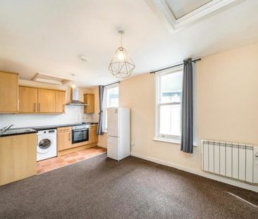 Commercial Road, E14, London - Photo 1