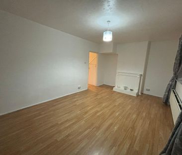 2 bedroom maisonette to rent - Photo 1