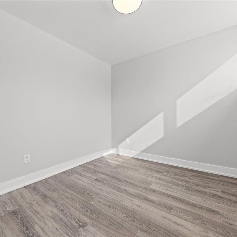 For Lease - 20 Inverkip Avenue Unit# B, Hunt Club - South Keys and Area, Ontario - Photo 1