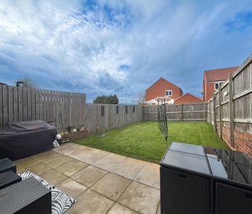 3 bedroom semi-detached house to rent - Photo 3