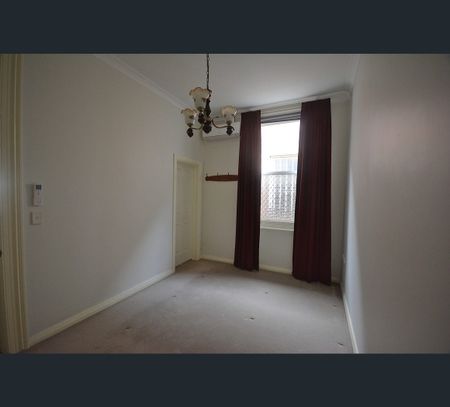 1/96 Bathurst Road, Katoomba, NSW 2780 - Photo 5
