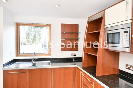 3 bedroom apartment to rent - Photo 2