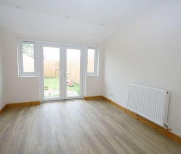 Station Road, Quainton, HP22 - Photo 3