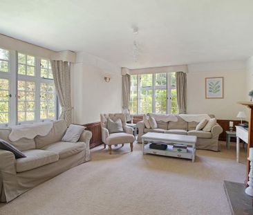 5 bedroom detached house to rent - Photo 3