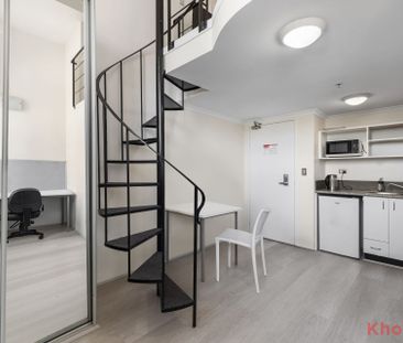 Renovated Loft with Air Conditioning at the heart of Broadway - Photo 6